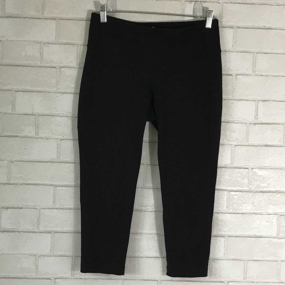 Athleta Capri Leggings